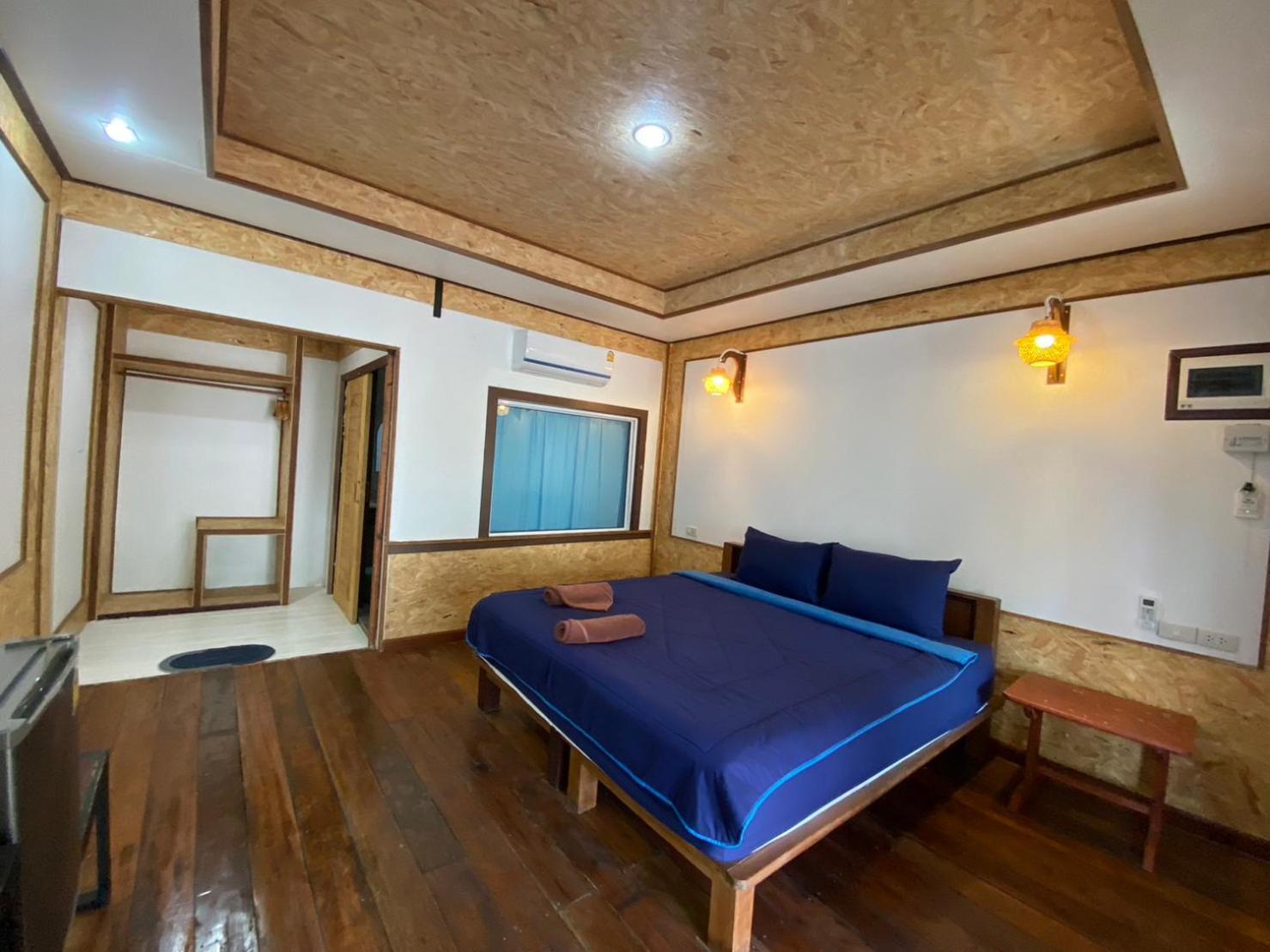 ホテル Sunrise House ヤオノイ島 エクステリア 写真